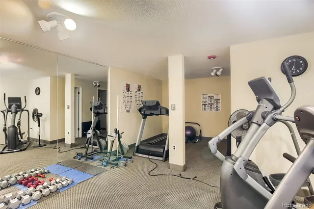 $2,000 | 551 Pearl Street, Unit 106, Denver, CO 80203