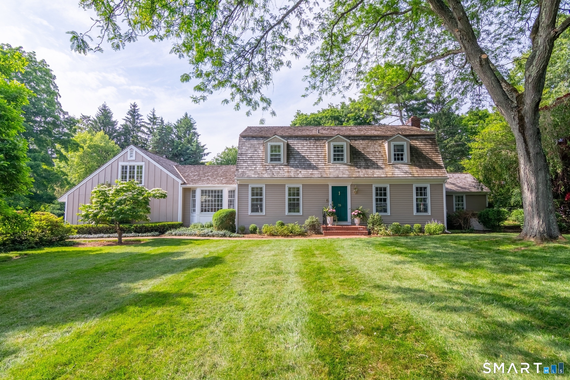 39 Old Studio Road New Canaan, CT 06840 - Photo 1 of 40