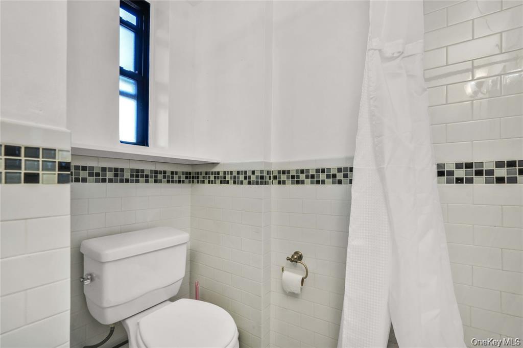 150-29 72nd Road, Unit 4H Queens, NY 11367 - Photo 13 of 16