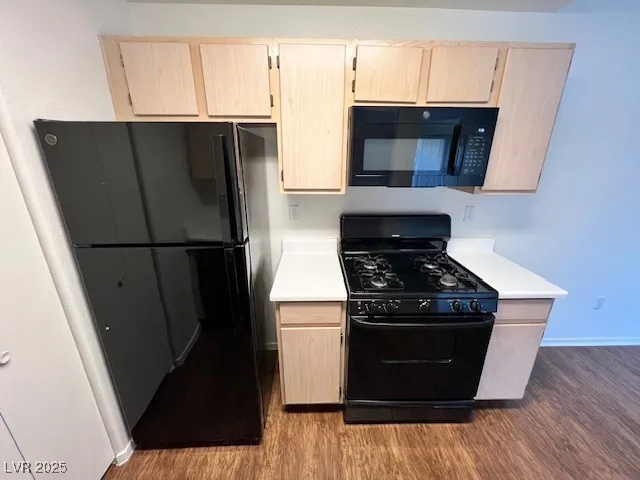 $1,400 | 2120 Ramrod Avenue, Unit 1721, Henderson, NV 89014