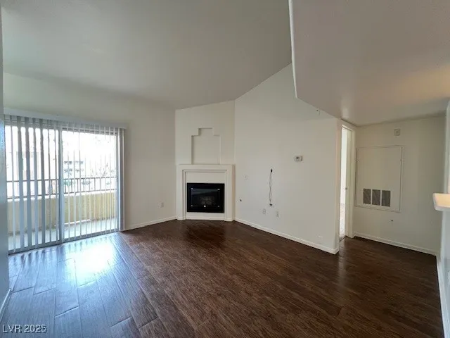 $1,400 | 2120 Ramrod Avenue, Unit 1721, Henderson, NV 89014