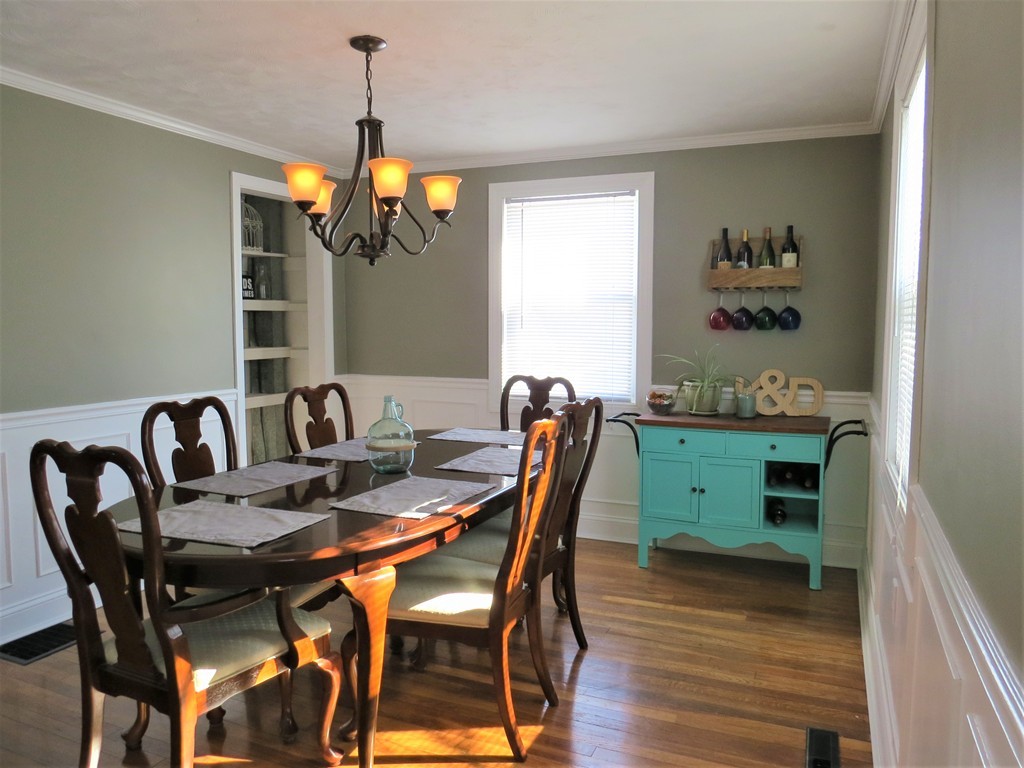 76 Brae Road Weymouth, MA 02191 - Photo 5 of 15