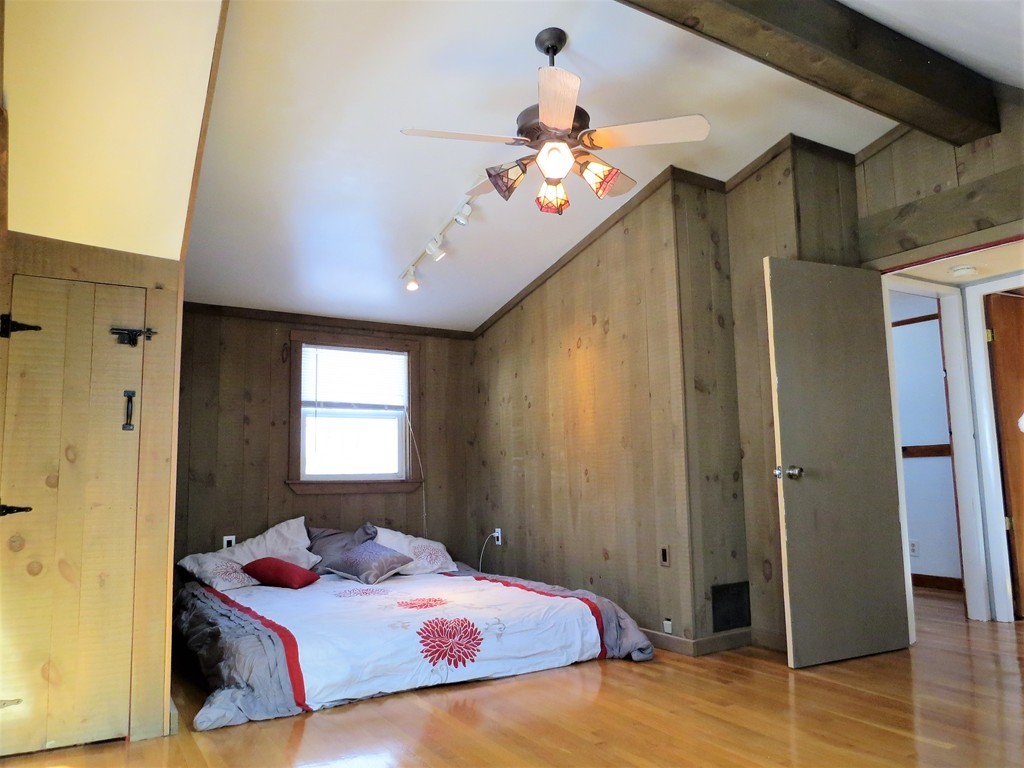 76 Brae Road Weymouth, MA 02191 - Photo 7 of 15
