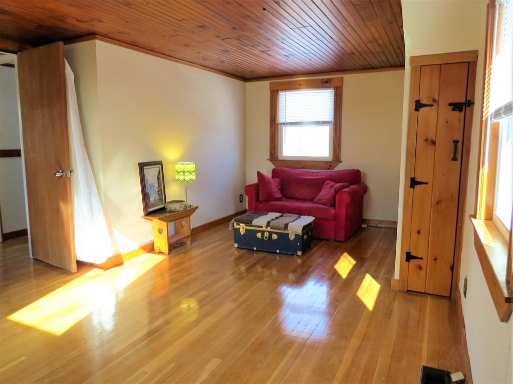 76 Brae Road Weymouth, MA 02191 - Photo 9 of 15