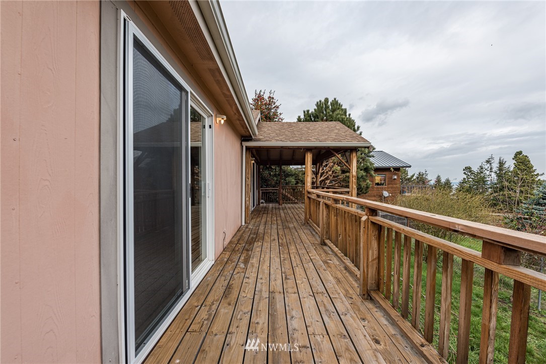 181 Discovery View Drive Sequim, WA 98382 - Photo 20 of 33