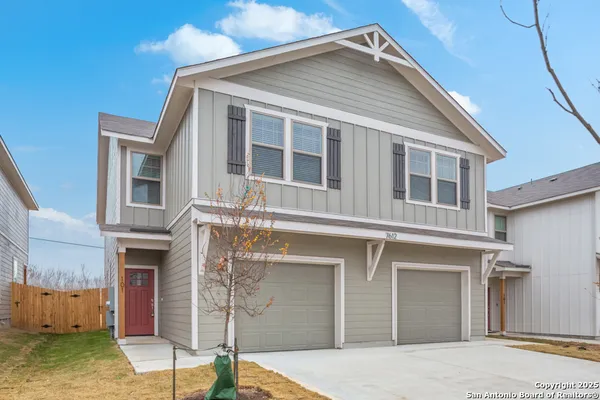 $1,700 | 7612 Briarwood Pass, Unit 101, San Antonio, TX 78252