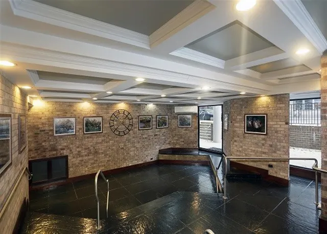 $5,295 | 77 West 15th Street, Unit 514 | Flatiron