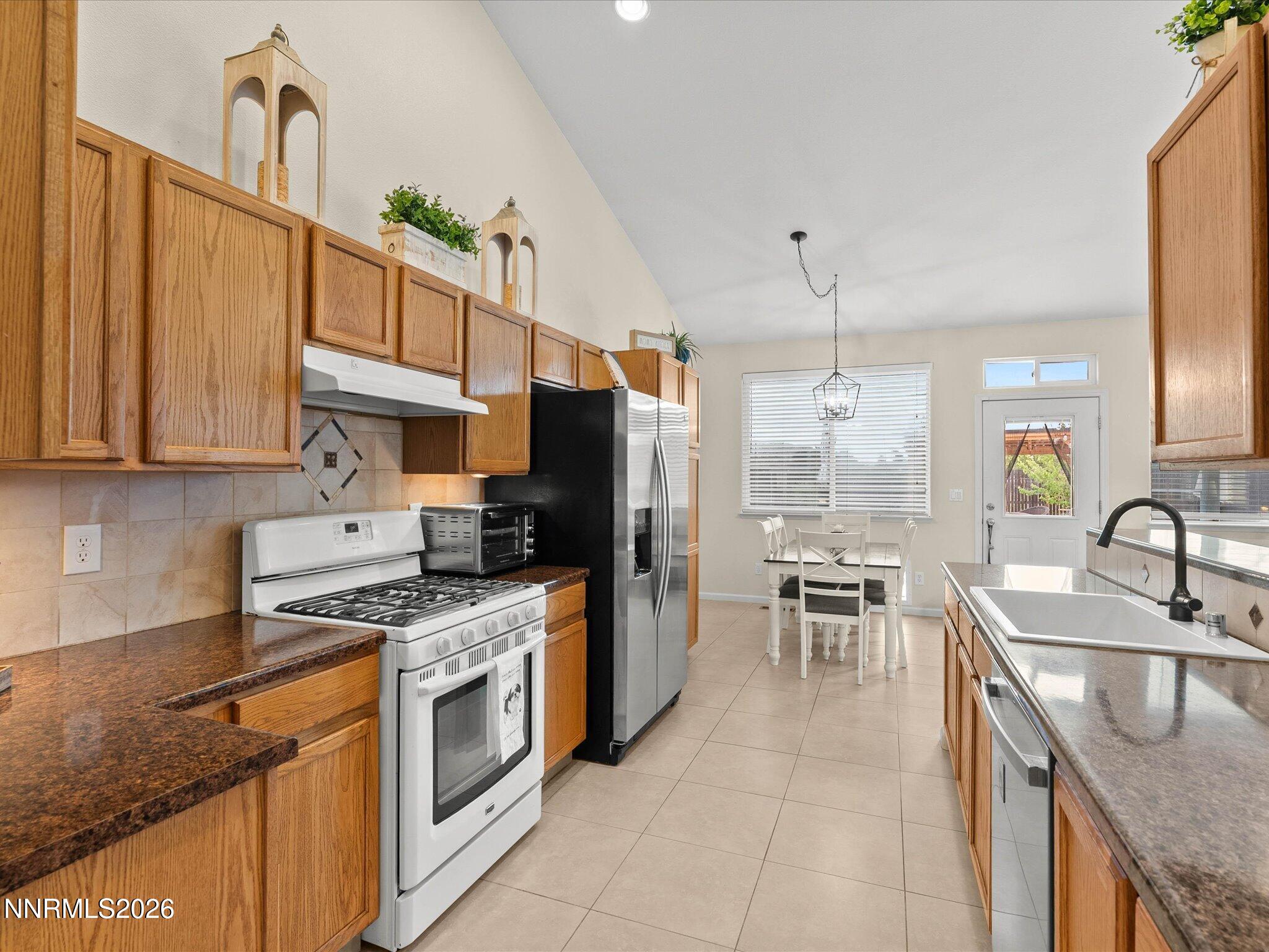 9561 Crystalline Drive Reno, NV 89506 - Photo 17 of 45 17-9561 Crystalline Dr-116