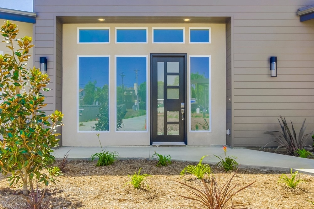 1721 Avocado Road Oceanside, CA 92054 - Photo 2 of 25 Gallery Image 2