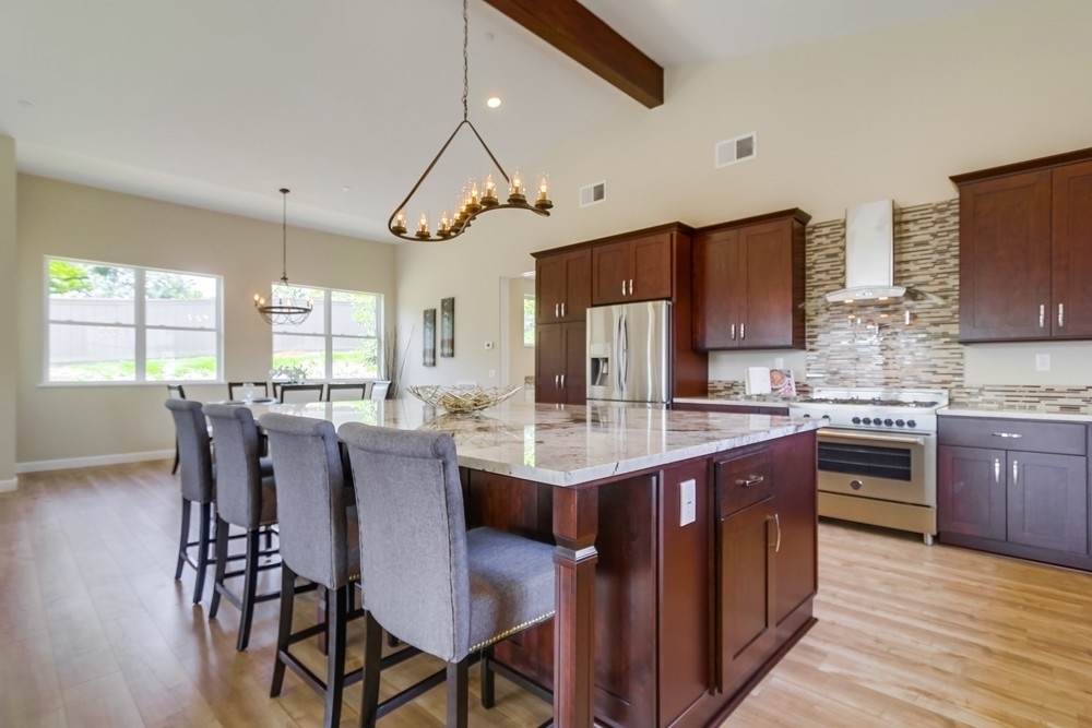 1721 Avocado Road Oceanside, CA 92054 - Photo 9 of 25 Gallery Image 9