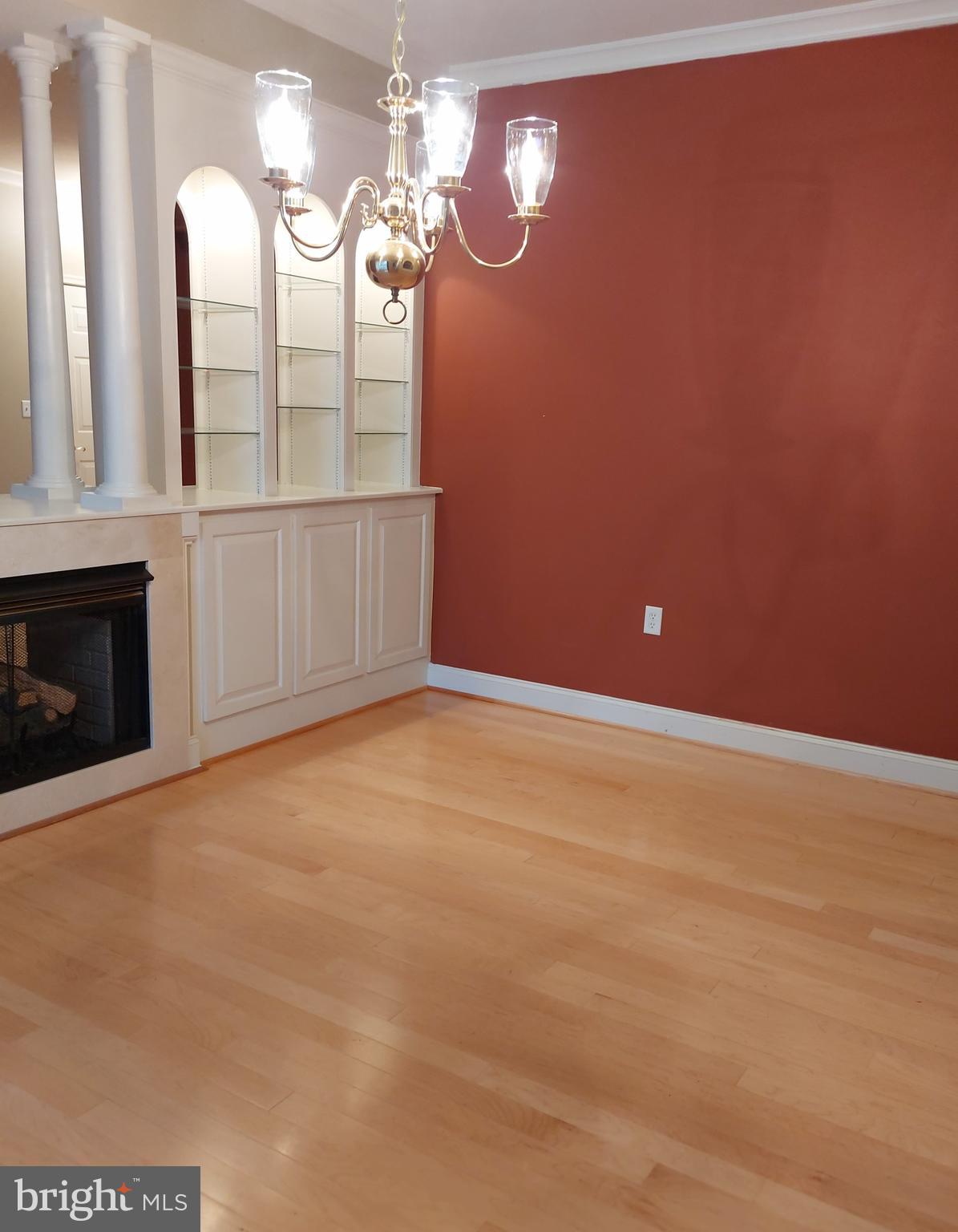 2500 Waterside Drive, Unit 306 Frederick, MD 21701 - Photo 5 of 23 Dining room