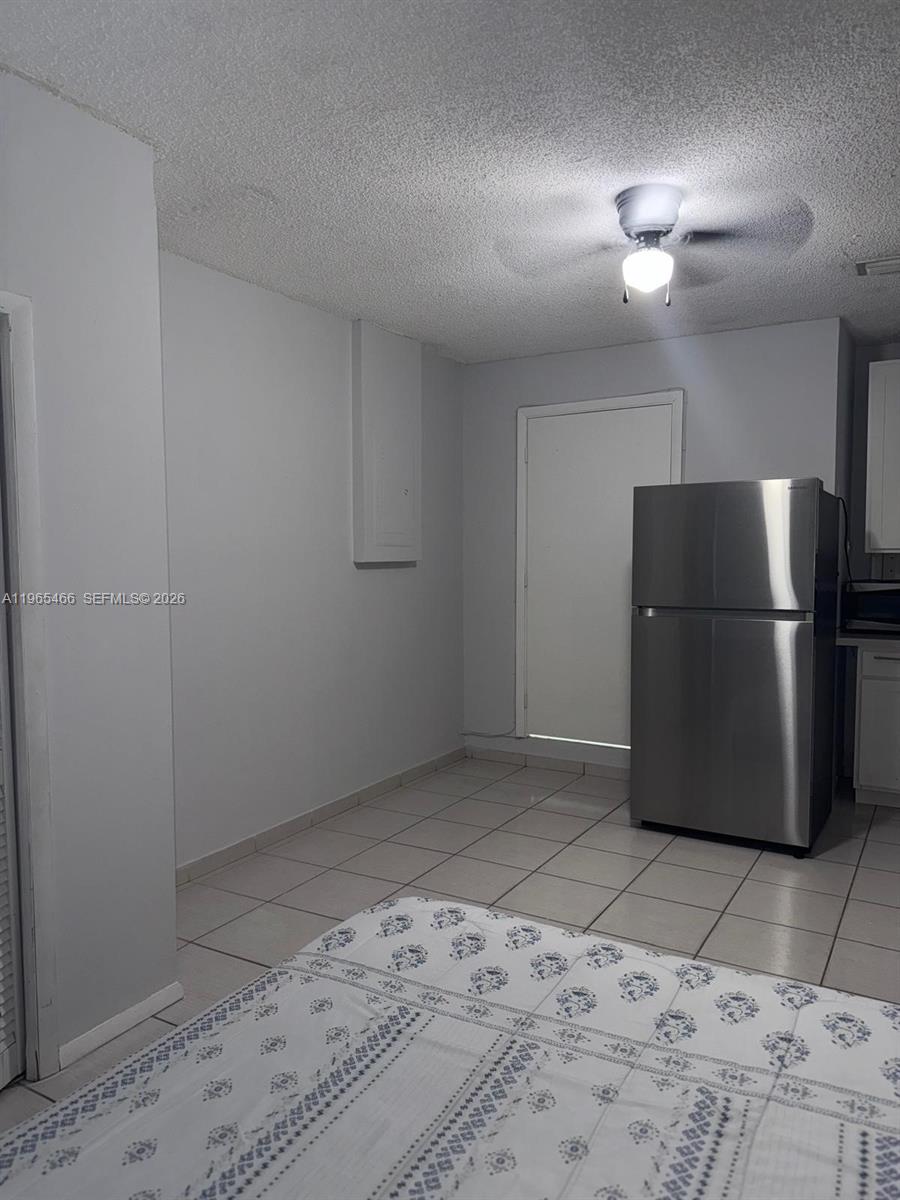 13142 Southwest 5th Street Miami, FL 33184 - Photo 6 of 10