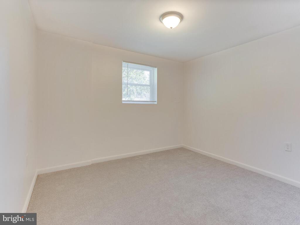 3022 Tarpon Road Riva, MD 21140 - Photo 25 of 35 Lower Level Bedroom 4