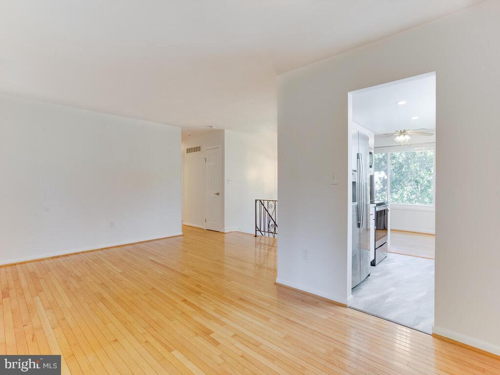 3022 Tarpon Road Riva, MD 21140 - Photo 8 of 35 Gleaming Hardwood Floors