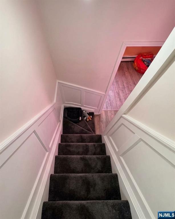255 Franklin Street Elizabeth, NJ 07206 - Photo 13 of 34 a view of entryway