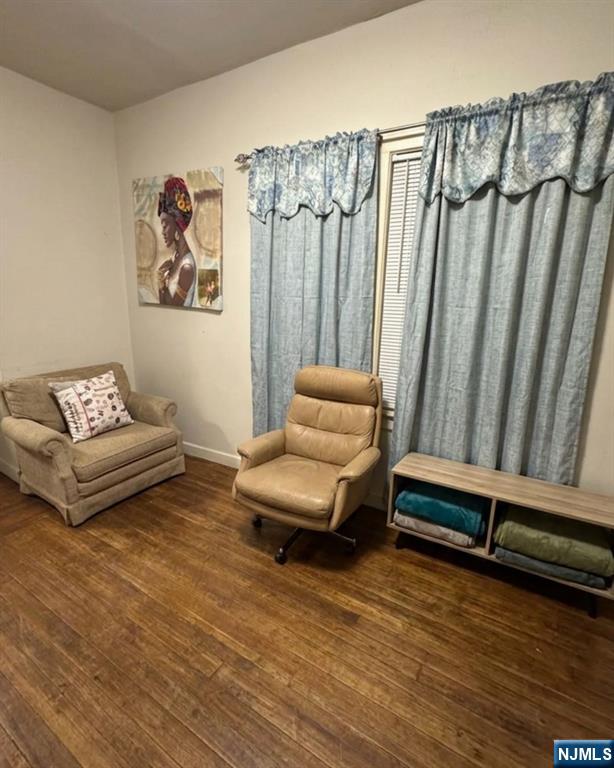 255 Franklin Street Elizabeth, NJ 07206 - Photo 25 of 34 a living room with furniture and a wooden floor