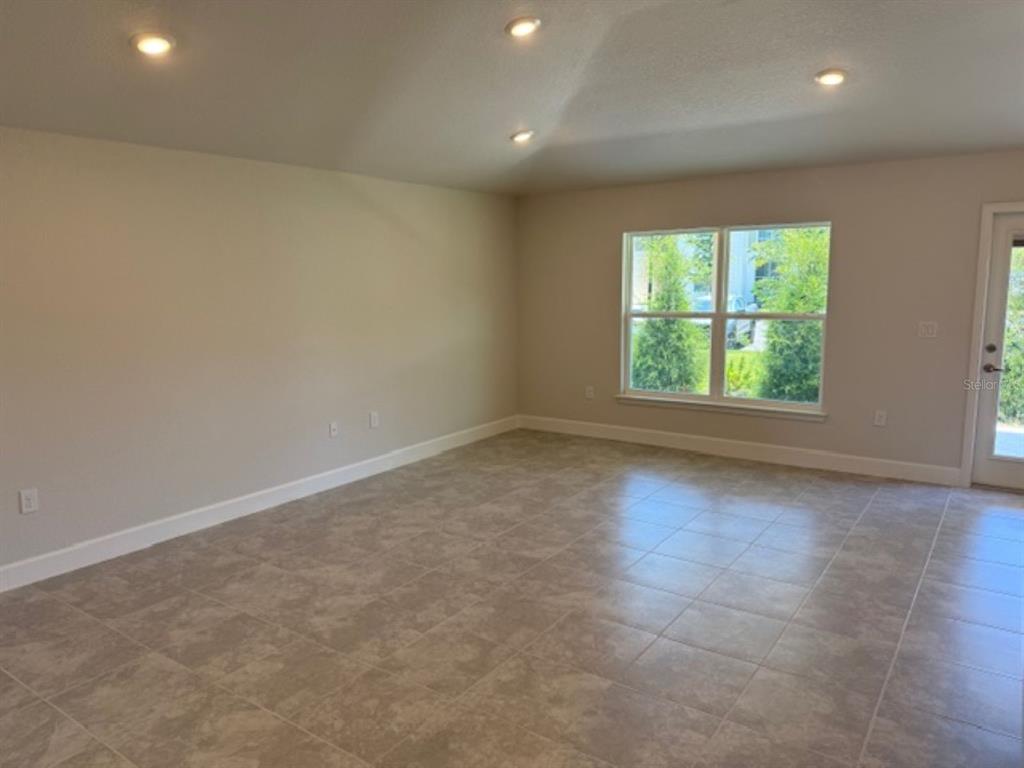 2158 Northwest 23rd Loop Ocala, FL 34475 - Photo 3 of 24