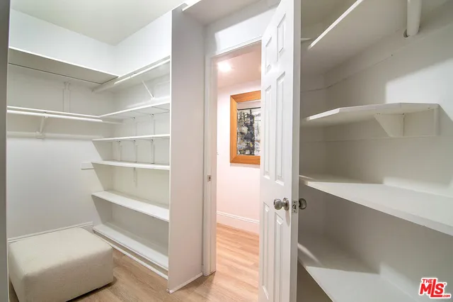 $1,300,000 | 458 North Oakhurst Drive, Unit 102, Beverly Hills, CA 90210