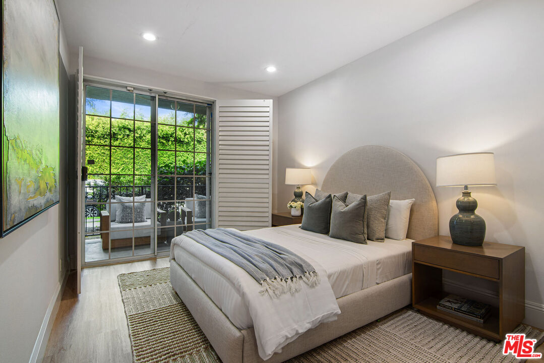 458 North Oakhurst Drive, Unit 102 Beverly Hills, CA 90210 - Photo 25 of 36