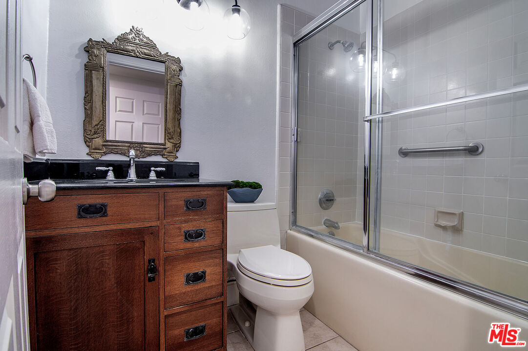 458 North Oakhurst Drive, Unit 102 Beverly Hills, CA 90210 - Photo 29 of 36