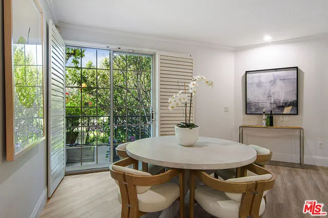 $1,300,000 | 458 North Oakhurst Drive, Unit 102, Beverly Hills, CA 90210