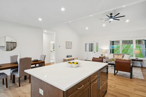 $1,099,000 | 103 Temple Road, Sharon, NH 03458
