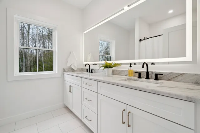 $1,250,000 | 103 Temple Road, Sharon, NH 03458