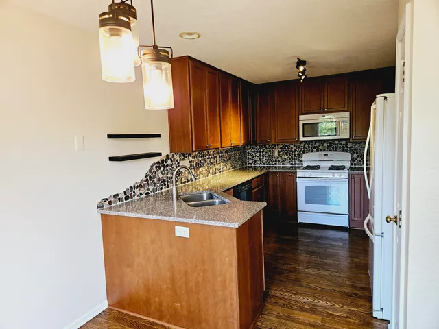 $3,200 | 3598 Bent Trail Drive, Ann Arbor, MI 48108