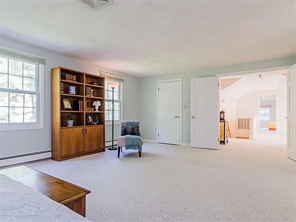 37 Shady Hill Road Weston, MA 02493 - Photo 14 of 19 Gallery Image 14