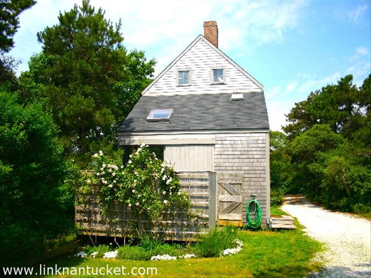 11 Brewster Road Nantucket, MA 02554 - Photo 8 of 8 Gallery Image 8