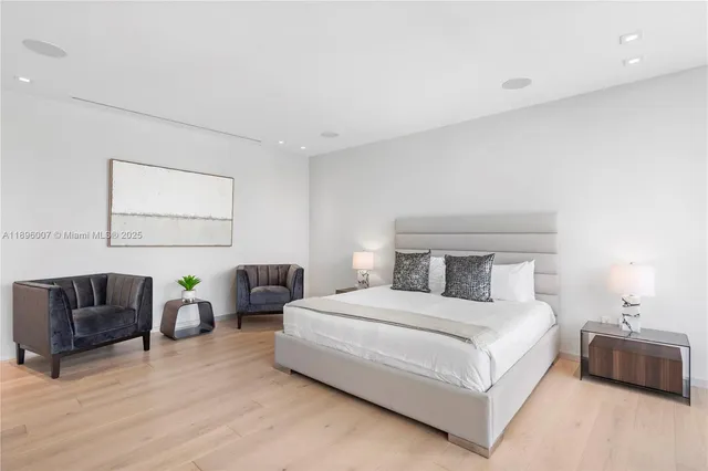 $6,900,000 | 418 Sunset Drive, Hallandale Beach, FL 33009