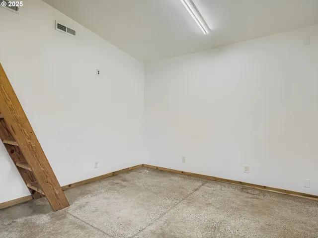 $370,000 | 540 F Street, Independence, OR 97351