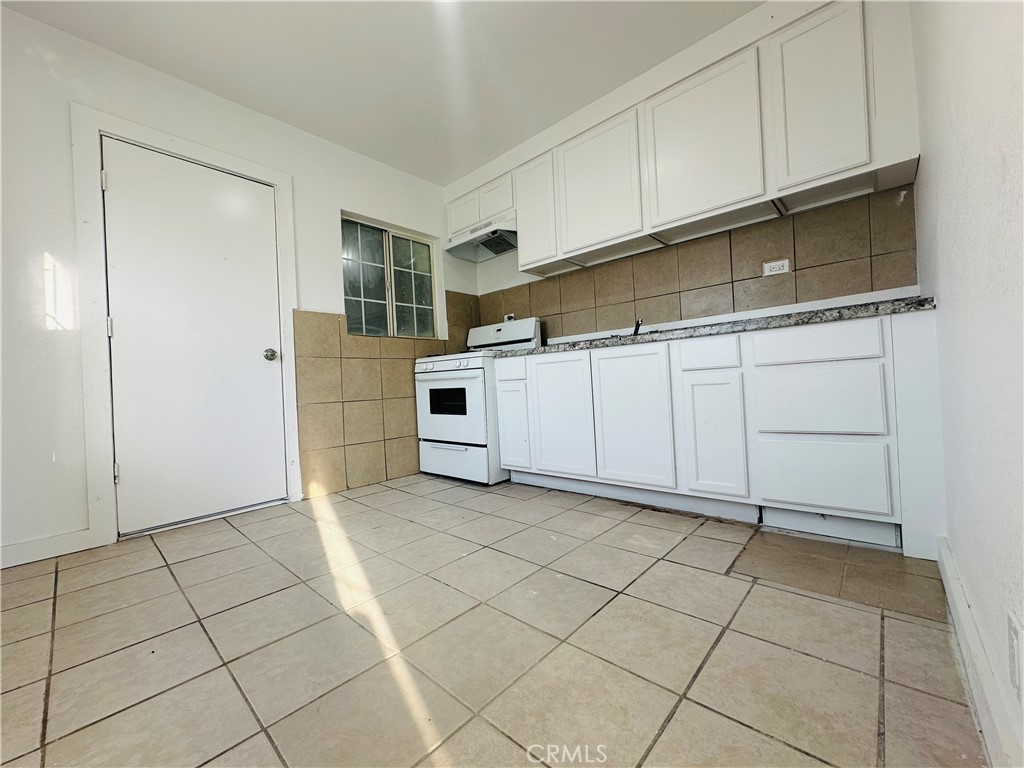 35007 Cedar Road Barstow, CA 92311 - Photo 6 of 29