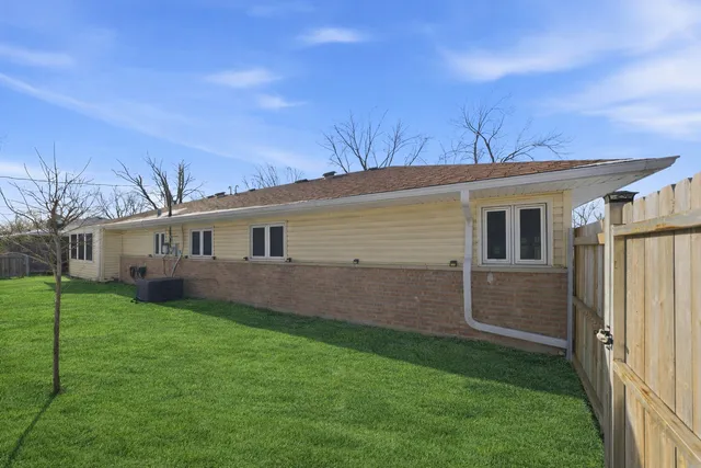 $219,900 | 251 Westwood Drive, Park Forest, IL 60466