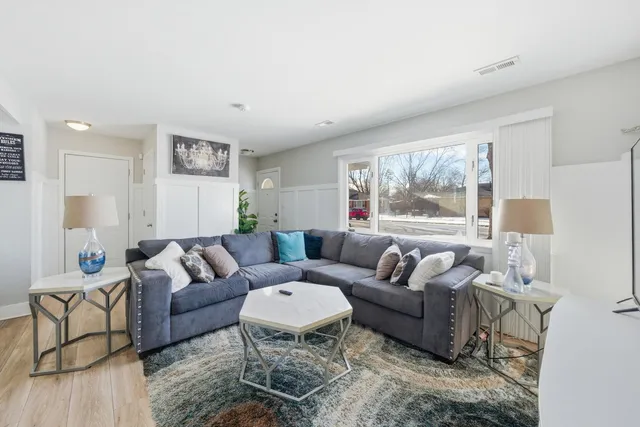 $219,900 | 251 Westwood Drive, Park Forest, IL 60466