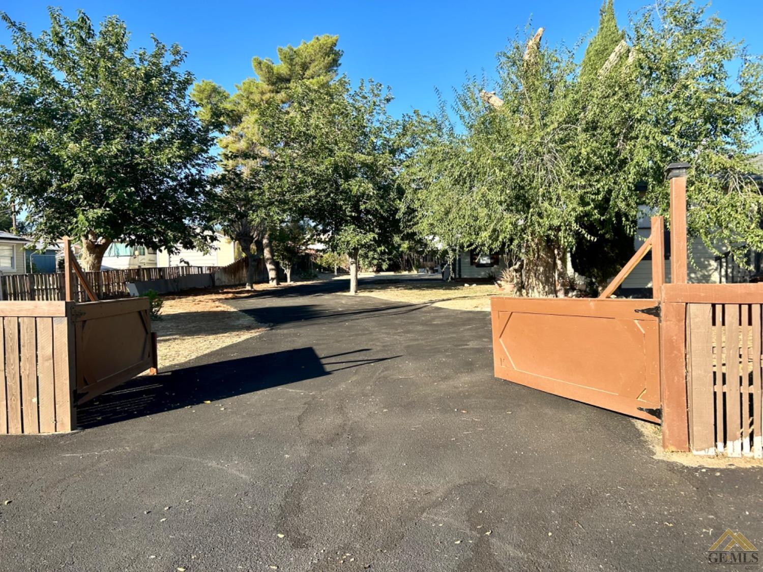 Undisclosed Address Maricopa, CA 93252 - Photo 4 of 32 a view of outdoor space and yard