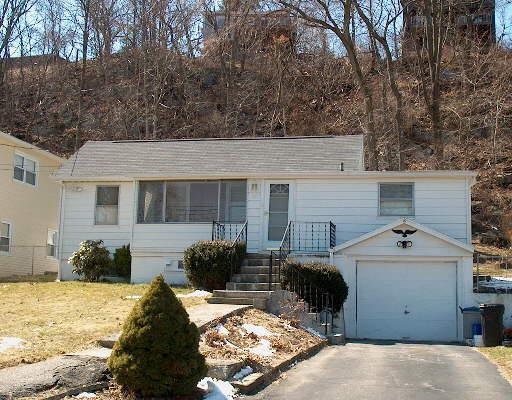 55 Ojibwa Road Shelton, CT 06484 - Photo 1 of 1 Gallery Image 1