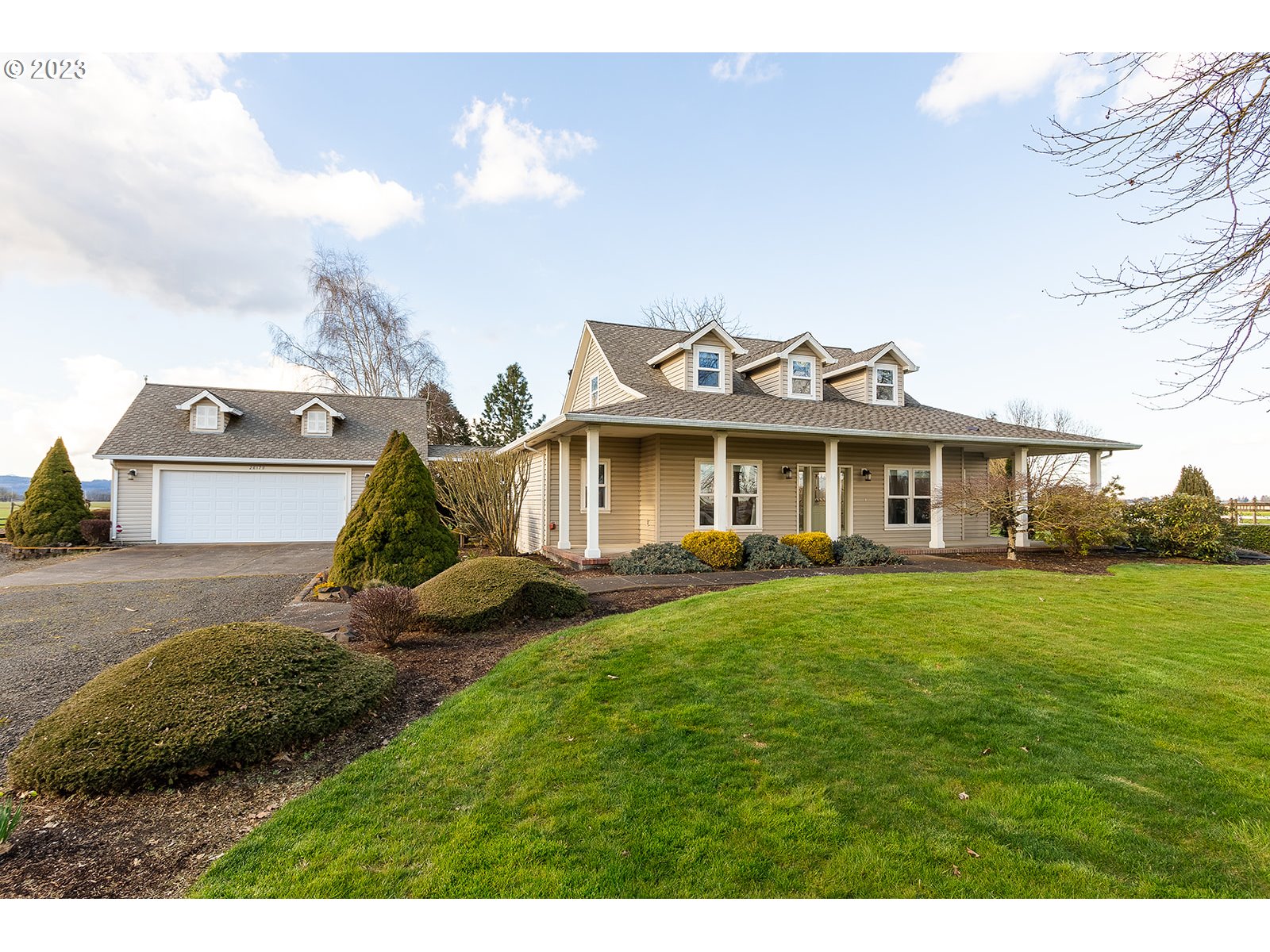 28179 High Pass Road Junction City, OR 97448 - Photo 46 of 48 a front view of a house with garden