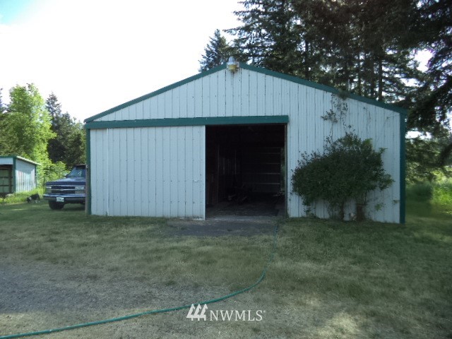 14327 Solberg Road Southeast Yelm, WA 98597 - Photo 18 of 25 Gallery Image 18