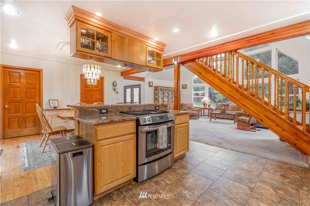 1293 Monte Elma Road Elma, WA 98541 - Photo 10 of 25 Gallery Image 10