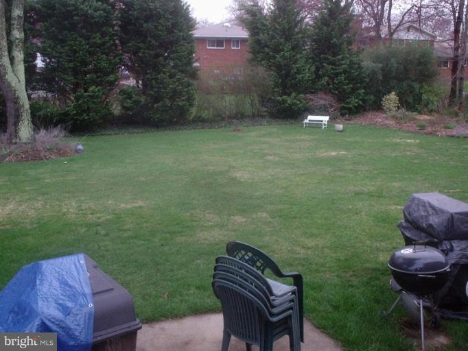 6705 Coolridge Road Temple Hills, MD 20748 - Photo 4 of 4 Back yard