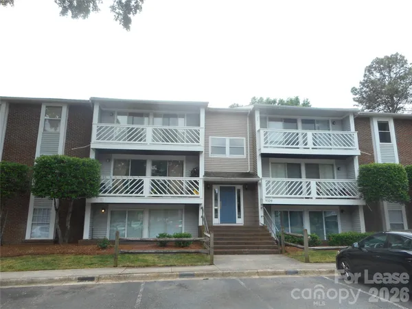 $1,350 | 9329 Old Concord Road, Unit M, Charlotte, NC 28213