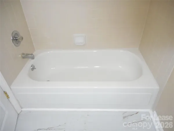 $1,350 | 9329 Old Concord Road, Unit M, Charlotte, NC 28213