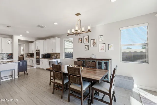 $570,000 | 3351 West Dunbar Drive, Phoenix, AZ 85041