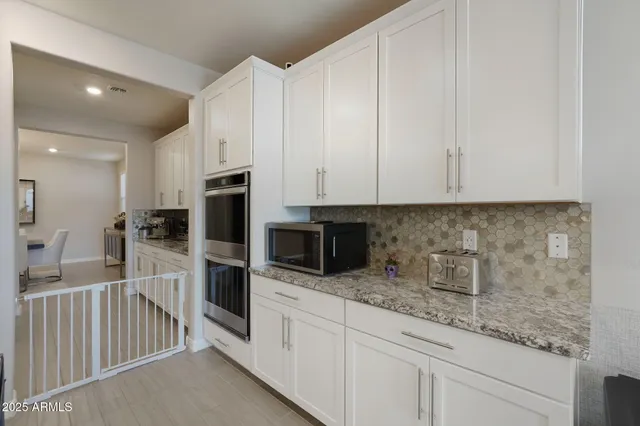 $570,000 | 3351 West Dunbar Drive, Phoenix, AZ 85041