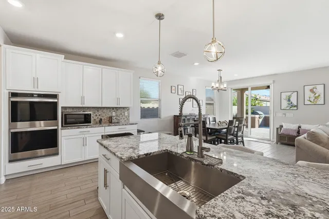 $570,000 | 3351 West Dunbar Drive, Phoenix, AZ 85041