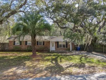 $2,195 | 4876 Holbird Street, North Charleston, SC 29405