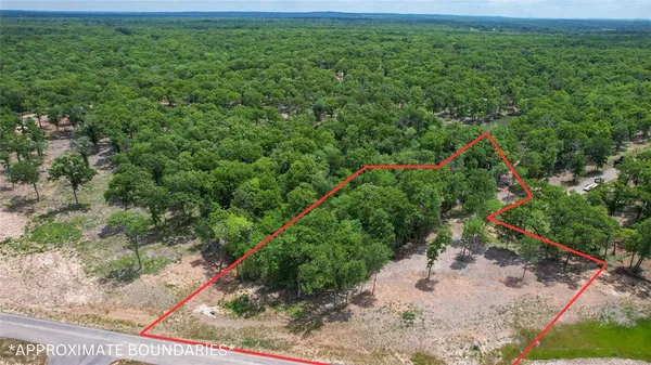 $199,000 | 7011 Lakeshore Way, Malakoff, TX 75148