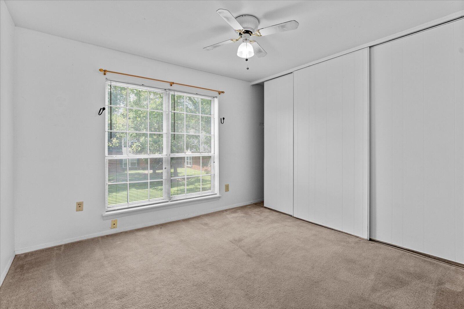 900 Mountain Creek Road, Unit R321 Chattanooga, TN 37405 - Photo 16 of 25 18-900 Mtn Creek Rd-15