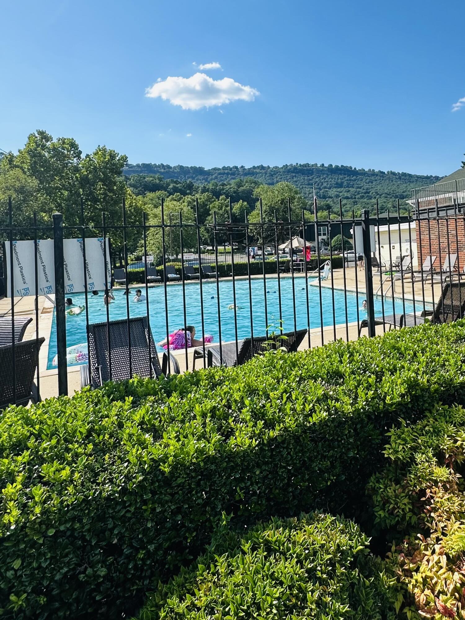 900 Mountain Creek Road, Unit R321 Chattanooga, TN 37405 - Photo 23 of 25 IMG_6876